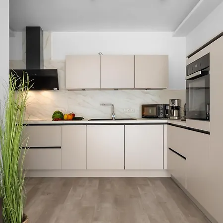 Kurzzeitwohnung Muschelnest ハイリゲンハーフェン